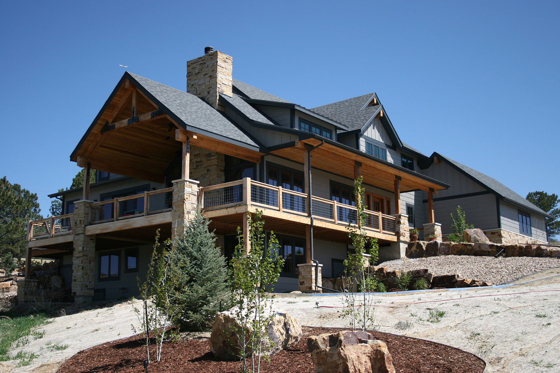 Contractors Powassan ontario, deck, decks, copper creek, copper creek construction, construction, wood deck, wood decks, outdoor structures, garage, barn, barns