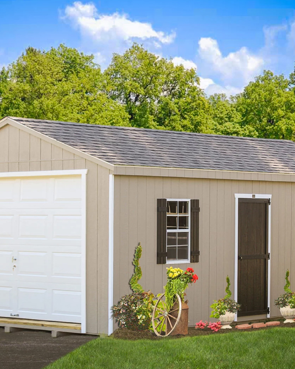 Powassan deck building, copper creek, copper creek construction, construction, wood deck, wood decks, outdoor structures, garage, barn, barns